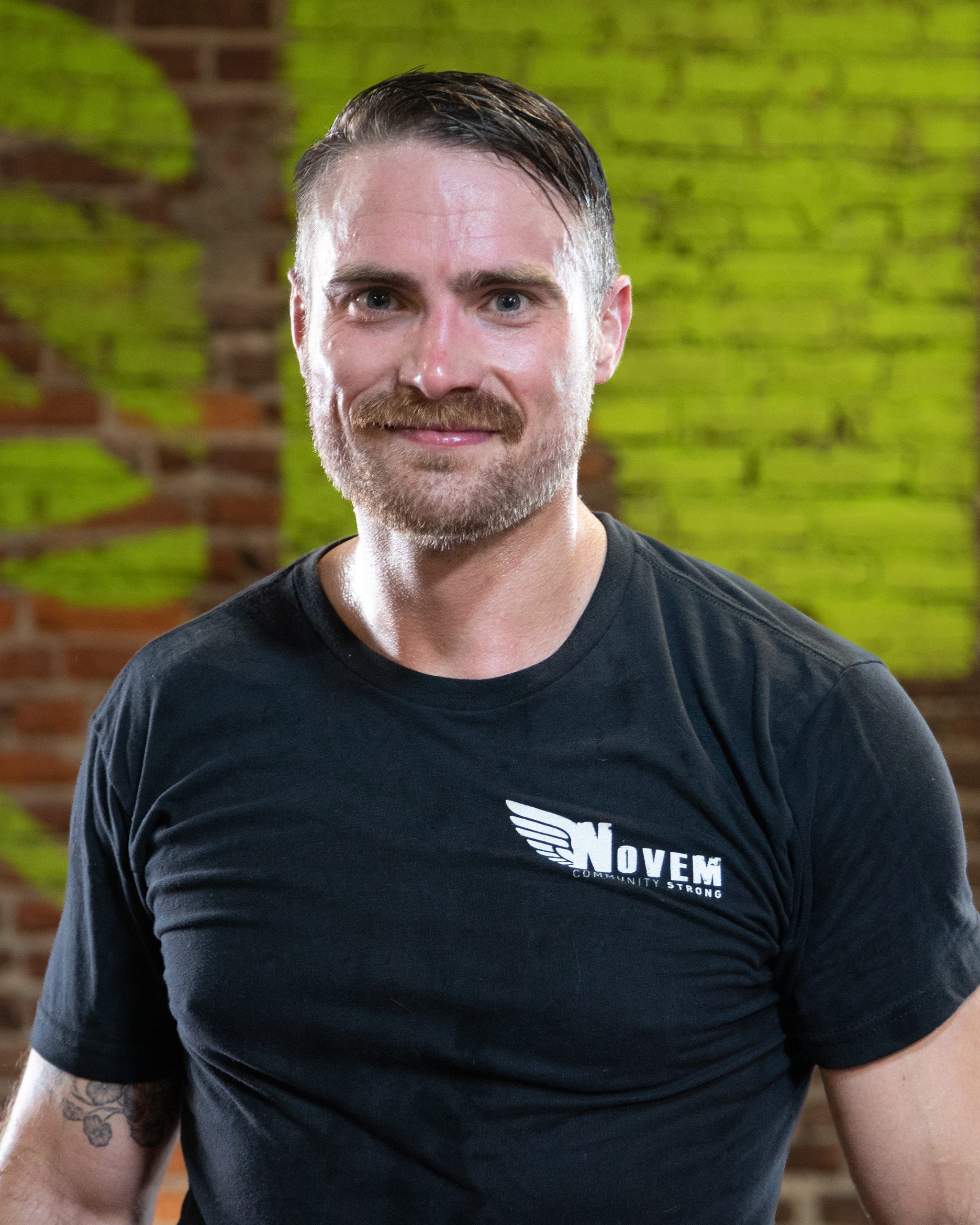 Novem_Coaches_Peter-2